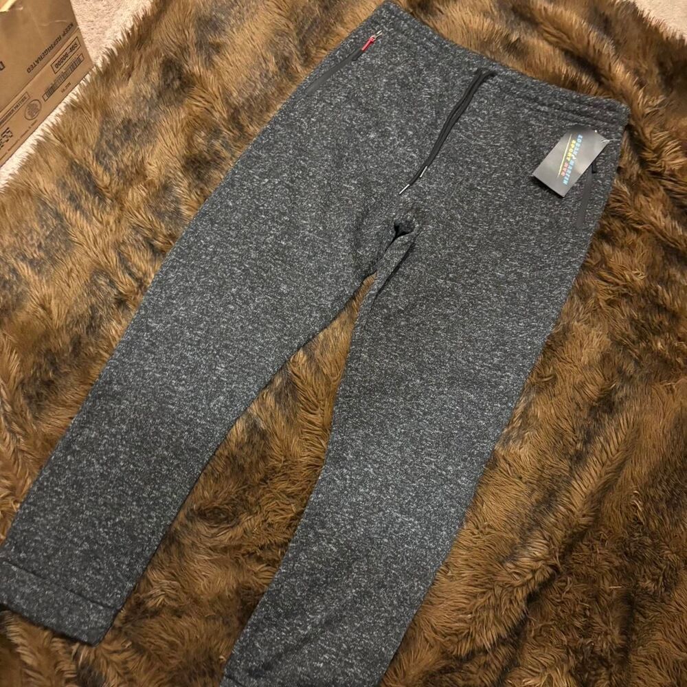 NWT Men’s XXL Logan and Martin Heathered Dark Grey Fleece Knit Sweatpants
